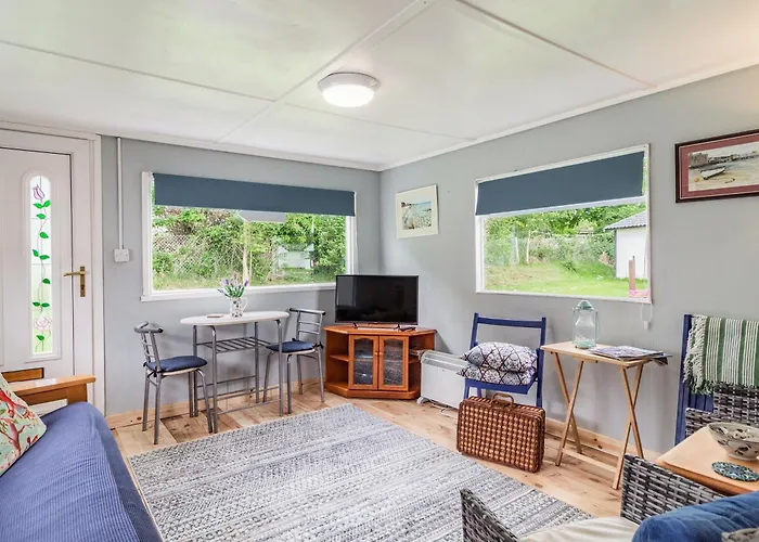 Bluebird Chalet - Uk38524